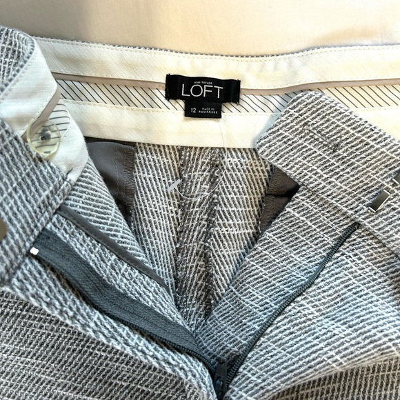 Loft textured grey shorts size 12 - Picture 3 of 3